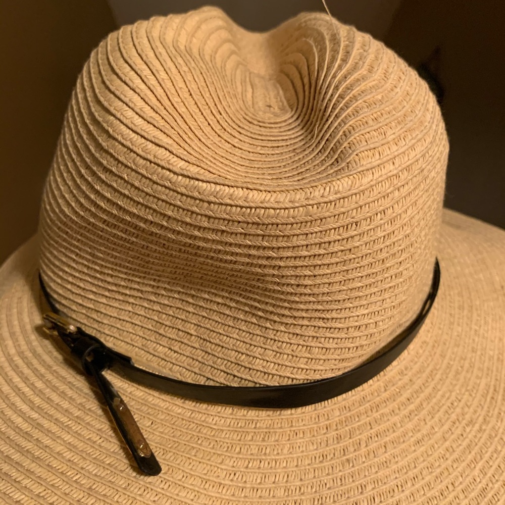 Calvin Klein hat